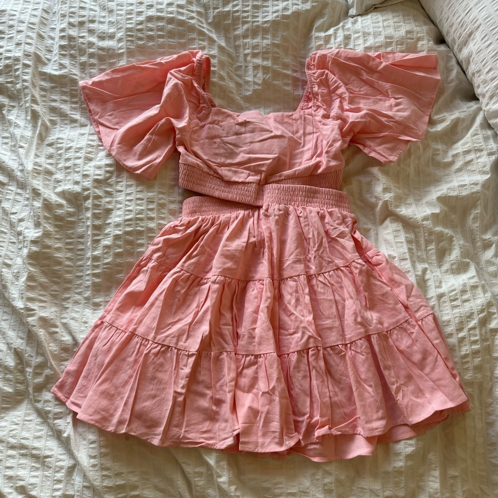Women’s Pink Flowy Dress